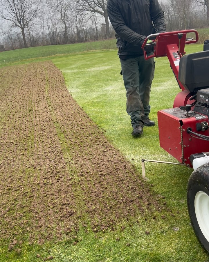 Greenkeeping bei der Arbeit